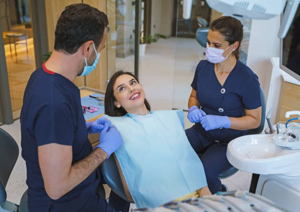 Best Root Canal Treatment  in Silver Springs Shores, FL